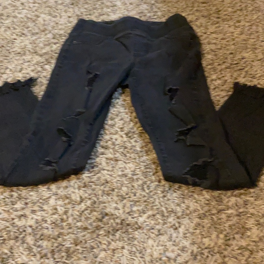 Old Navy Rockstar Sz 2 Mid-rise distressed